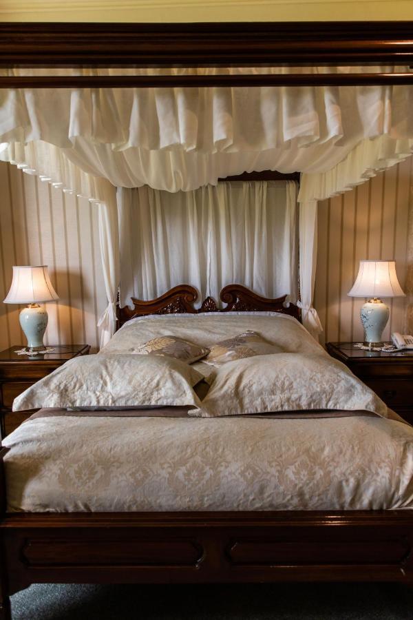 Ballinalacken Castle Country House Hotel Дулин Экстерьер фото